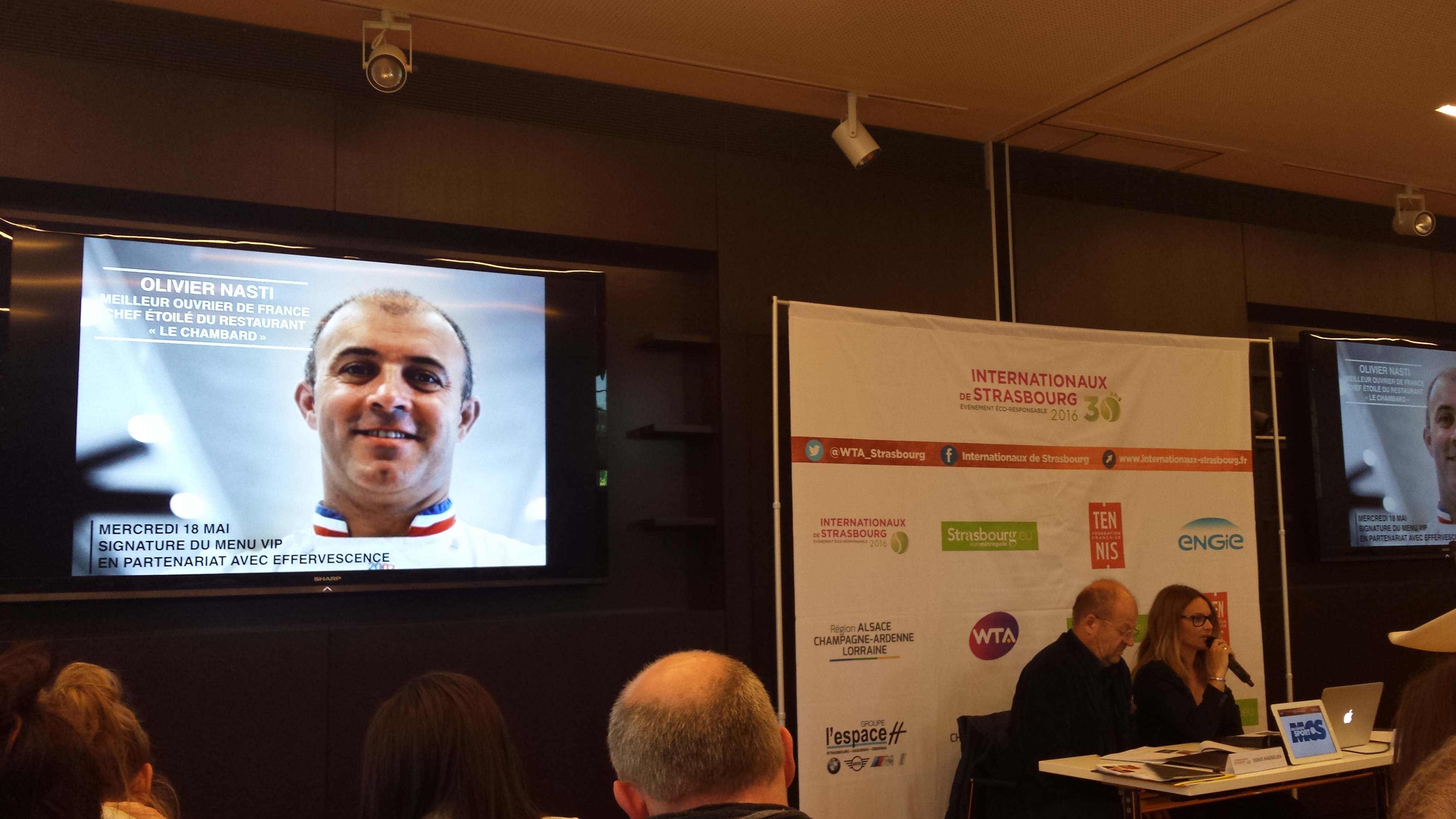 Photo de la conférence de presse à Strasbourg